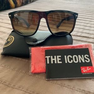 Ray-Ban RB4147  "Boyfriend" Sunglasses
